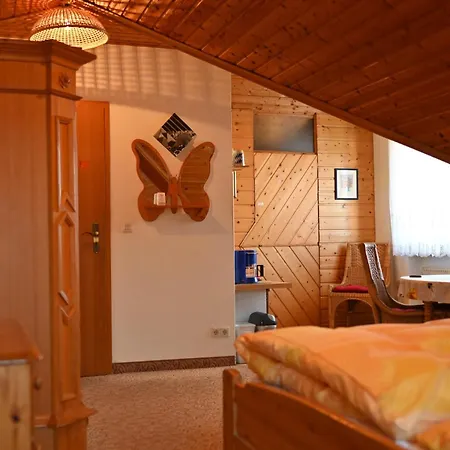 Gaestehaus Gleissberg 3*